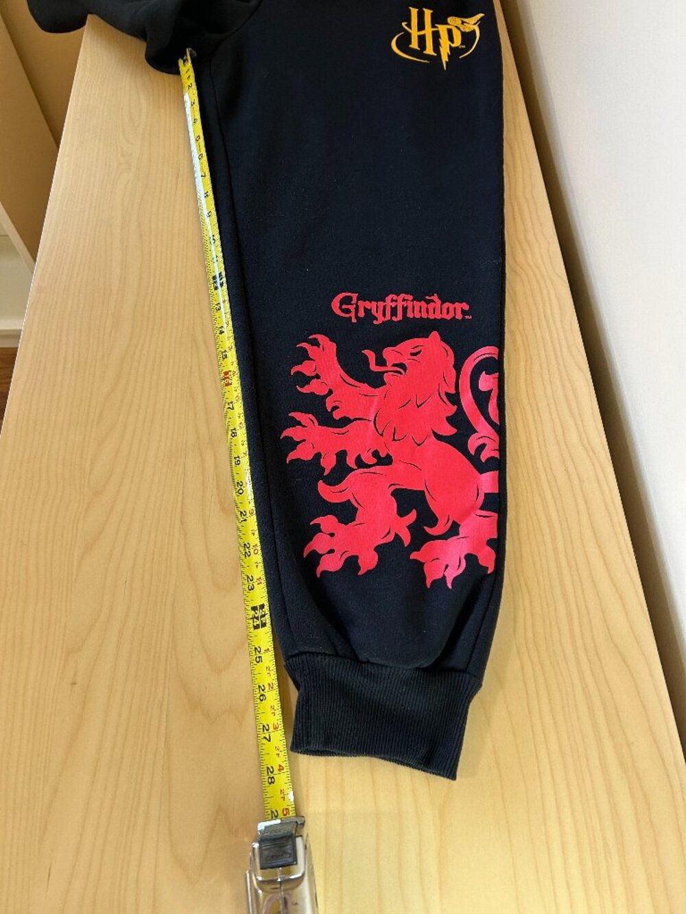 Wizarding World of Harry Potter Gryffindor Joggers Black Size M - Picture 7 of 9
